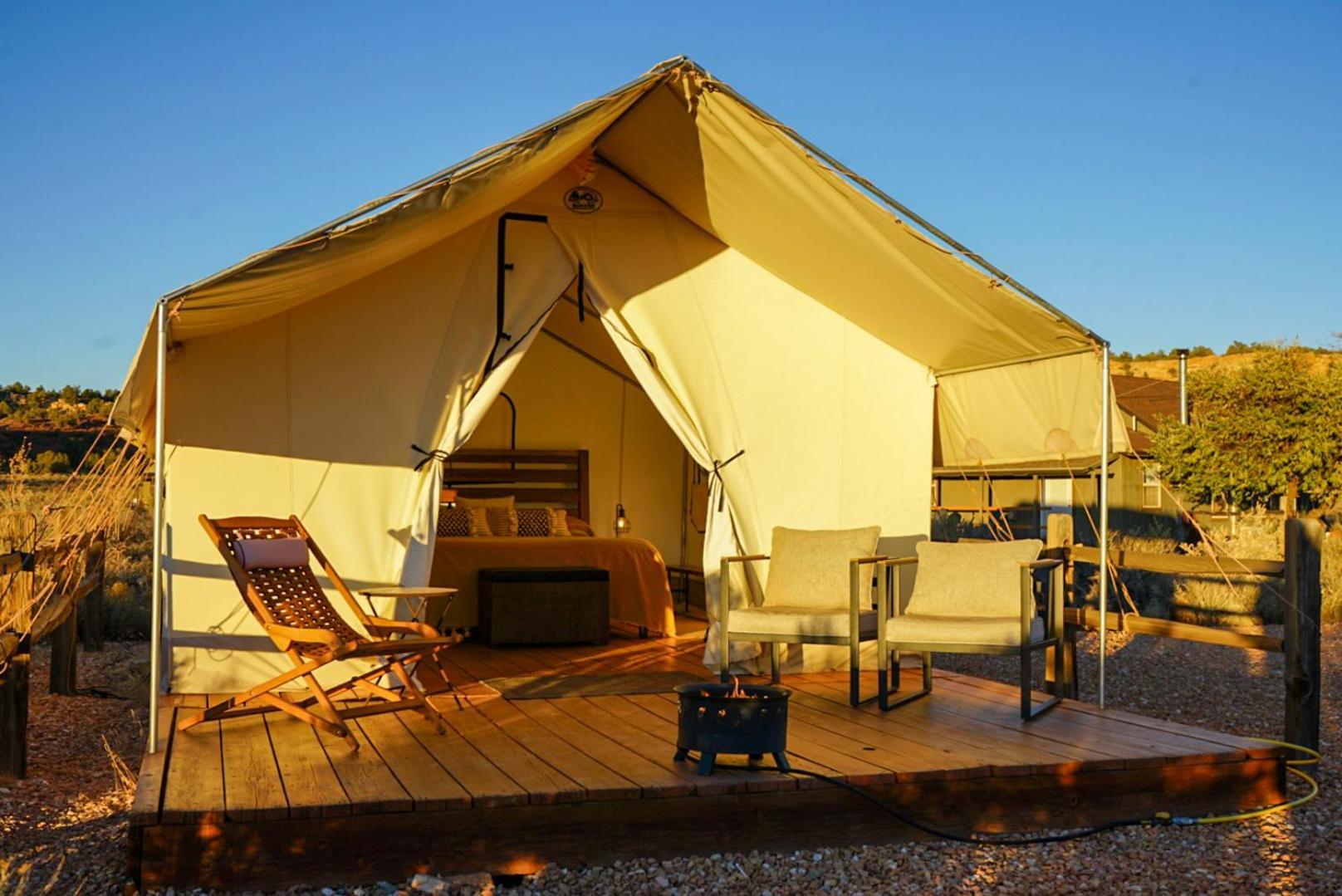 Basecamp 37° Ξενοδοχείο Kanab Εξωτερικό φωτογραφία
